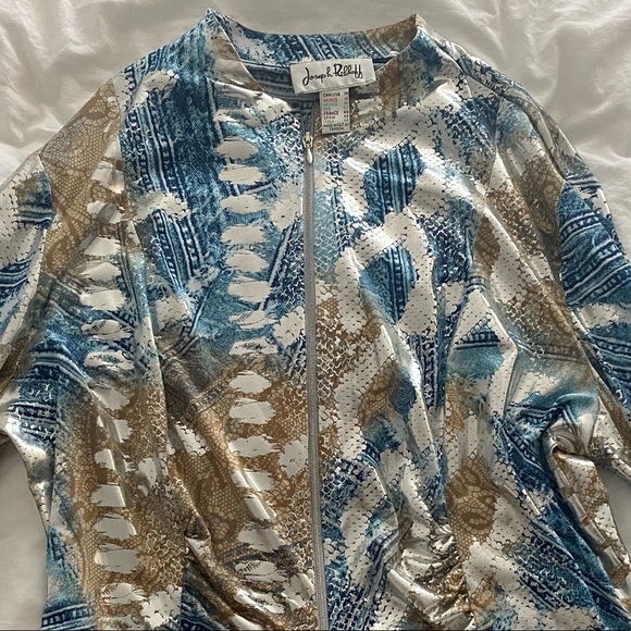 Ribkoff thin 3/4 ruched sleeve shiny blazer - Picture 8 of 9